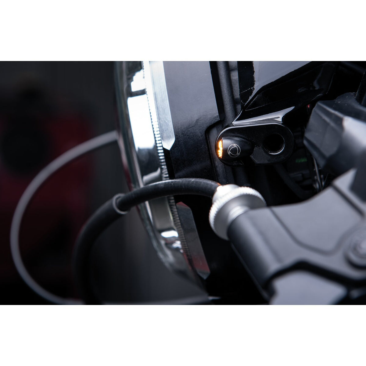 Kellermann Bullet Atto Dark LED Turn Signal — detail