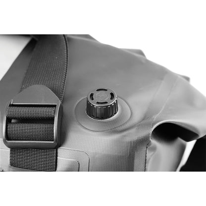 Nelson-Rigg Hurricane Duffle Bag bevestiging