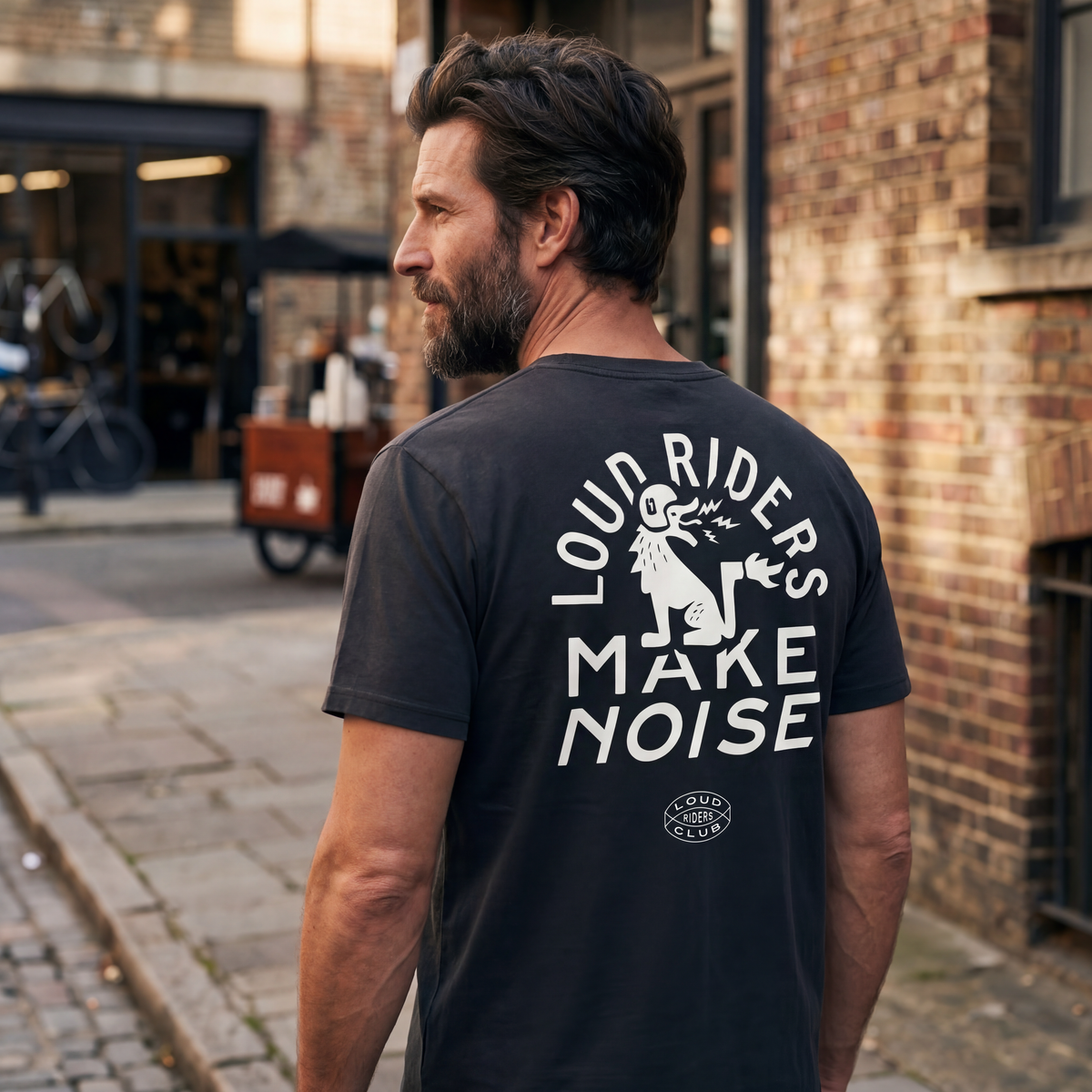 Loud Custom Wear T-shirt The Hound — Zwart — detail
