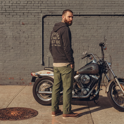 Loud Custom Wear Zip Hoodie Loud Riders Club — Zwart — detail
